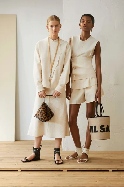 Look 14